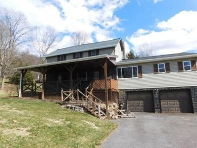 Lake Home Off Market in Friendsville, Maryland