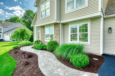 STYLISH UPDATES. INCREDIBLE SPACE. PRIVATE BACKYARD OASIS - photo 6
