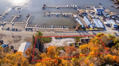 FORMER MOTEL DIRECTLY ACROSS THE STREET FROM ICONIC LAKE - photo 13