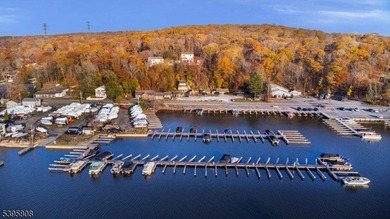 FORMER MOTEL DIRECTLY ACROSS THE STREET FROM ICONIC LAKE - photo 14
