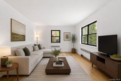 Corner Unit!! Bright and spacious 2-bedroom, 1-bath garden-level - photo 4