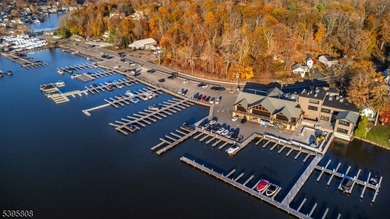 FORMER MOTEL DIRECTLY ACROSS THE STREET FROM ICONIC LAKE - photo 20