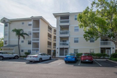 (private lake, pond, creek) Condo For Sale in St. Petersburg Florida