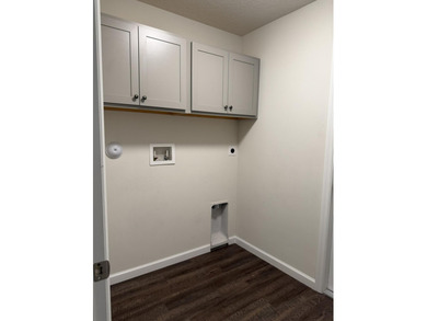 **Seller will contribute $10k towards closing costs or interest - photo 37