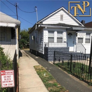 PROFESSIONAL BUILDING for sale in prime Canarsie!!! DETACHED - photo 3