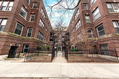 Lake Michigan - Cook County Condo For Sale in Chicago Illinois