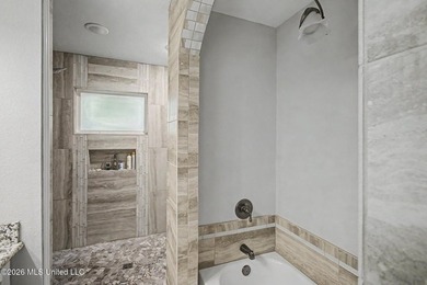 Tucked away on a quiet, tree-lined street, this beautifully - photo 15