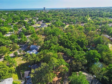 Tucked away on a quiet, tree-lined street, this beautifully - photo 30