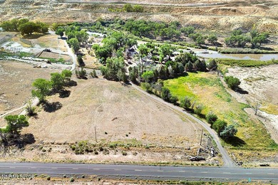 Discover a truly rare Nevada riverfront retreat - a majestic - photo 36