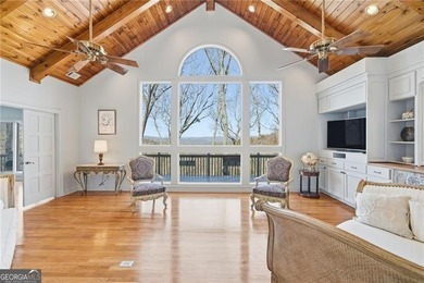 Enjoy refined mountain living with expansive, uninterrupted - photo 6