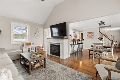 This beautifully renovated Colonial in East Islip sits on an - photo 8