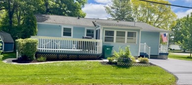 Welcome to this well maintained ranch offering comfort - photo 14