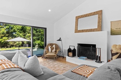 Discover a private Hamptons sanctuary where modern luxury meets - photo 14