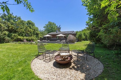 Discover a private Hamptons sanctuary where modern luxury meets - photo 37