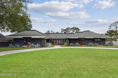 Lake Home For Sale in Jacksonville, Florida