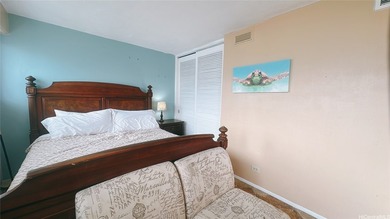 Welcome to Royal Aloha 2-bedroom 1 bath legal vacation rental - photo 12