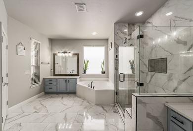 Beautifully updated and move-in ready, this spacious 2 story - photo 14