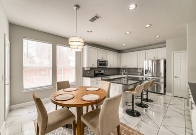 Beautifully updated and move-in ready, this spacious 2 story - photo 18