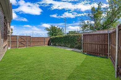 Beautifully updated and move-in ready, this spacious 2 story - photo 32