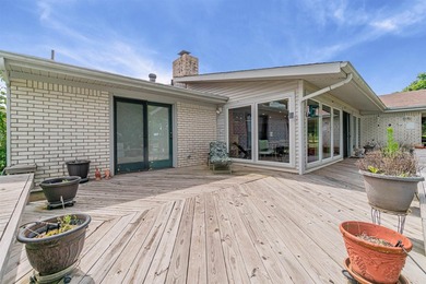 Lakefront Home on Greers Ferry Lake !! Beautiful view of the - photo 11