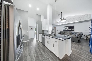 Welcome home to this beautifully updated 3-bedroom, 2-bath home - photo 14