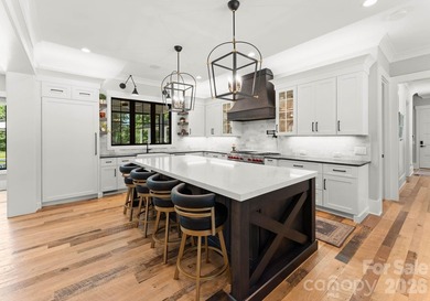 Masterfully Crafted 7,934 SF Home on 10.9 Waterfront Acres with - photo 15