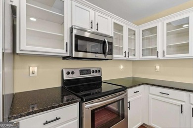 Don't miss this beautifully UPDATED 2BR/2BA ranch in desirable - photo 17