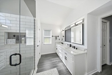 Welcome home to this beautifully updated 3-bedroom, 2-bath home - photo 20