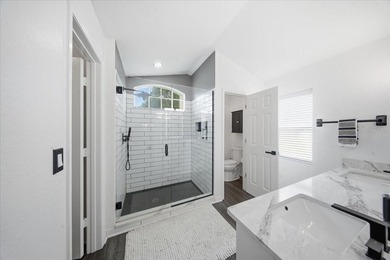 Welcome home to this beautifully updated 3-bedroom, 2-bath home - photo 22