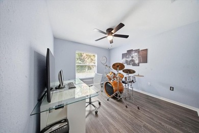 Welcome home to this beautifully updated 3-bedroom, 2-bath home - photo 26