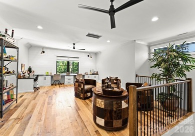 Masterfully Crafted 7,934 SF Home on 10.9 Waterfront Acres with - photo 32