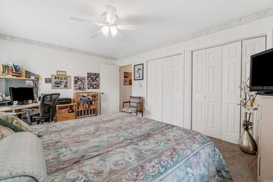 Lakefront Home on Greers Ferry Lake !! Beautiful view of the - photo 36