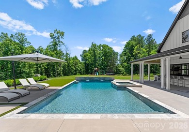 Masterfully Crafted 7,934 SF Home on 10.9 Waterfront Acres with - photo 42