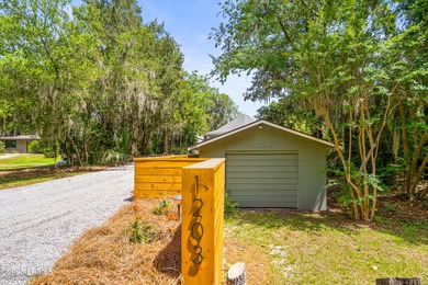 Discover this beautifully updated waterfront house located in - photo 10