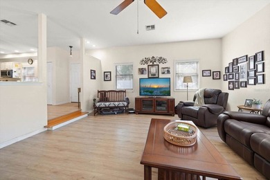 Under contract-accepting backup offers. High & Dry, no flood - photo 7