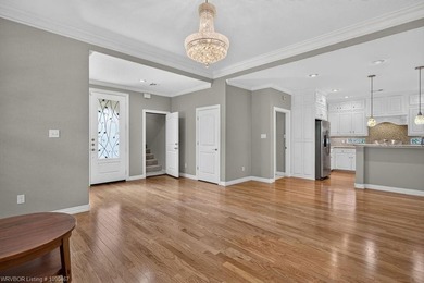 This beautiful 3 bedroom 2 bath garden home located in the - photo 7