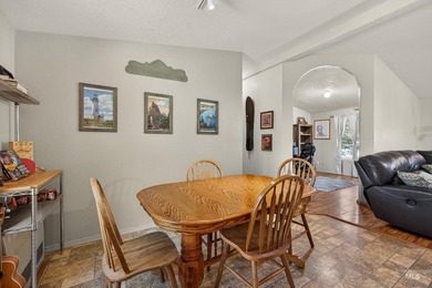 Charming and affordable single-level home in the heart of - photo 10
