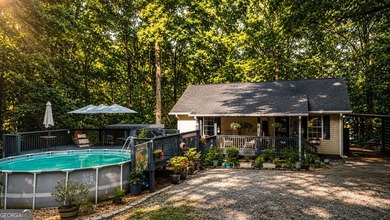 This great Lake Hartwell cottage is located near the Paynes - photo 1