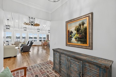 901 Peacock's Point Drive offers a rare single-level waterfront - photo 8