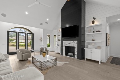 Experience luxury waterfront living in this stunning - photo 12