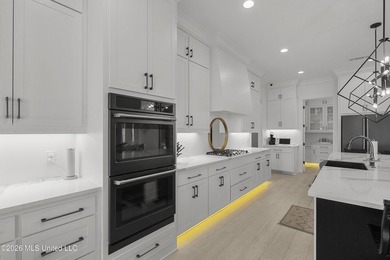 Experience luxury waterfront living in this stunning - photo 17