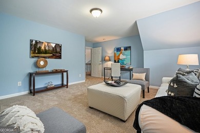 Welcome to this beautifully maintained 4-bedroom, 2.5-bath home - photo 45