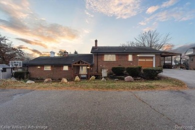 Lake Home For Sale in Waterford, Michigan