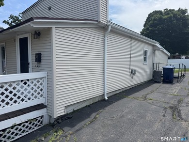 LOCATION, LOCATION, LOCATION! Just one block from Sea Bluff - photo 3