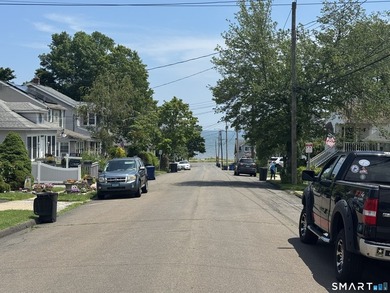 LOCATION, LOCATION, LOCATION! Just one block from Sea Bluff - photo 5