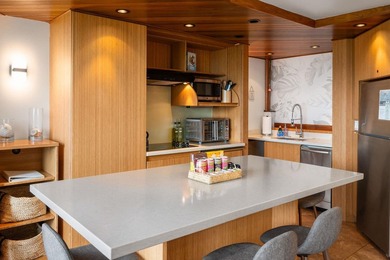 Welcome to Maui Sunset B508, a beautifully remodeled 2-bedroom - photo 15