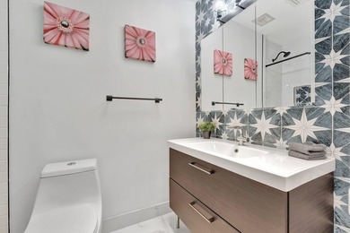 Welcome to this lovely home, 2BR/2BA + converted 3BR/3BA in - photo 22