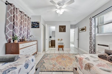 Welcome to this lovely home, 2BR/2BA + converted 3BR/3BA in - photo 31