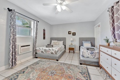 Welcome to this lovely home, 2BR/2BA + converted 3BR/3BA in - photo 32