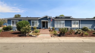 Lake Home For Sale in Clearlake Oaks, California